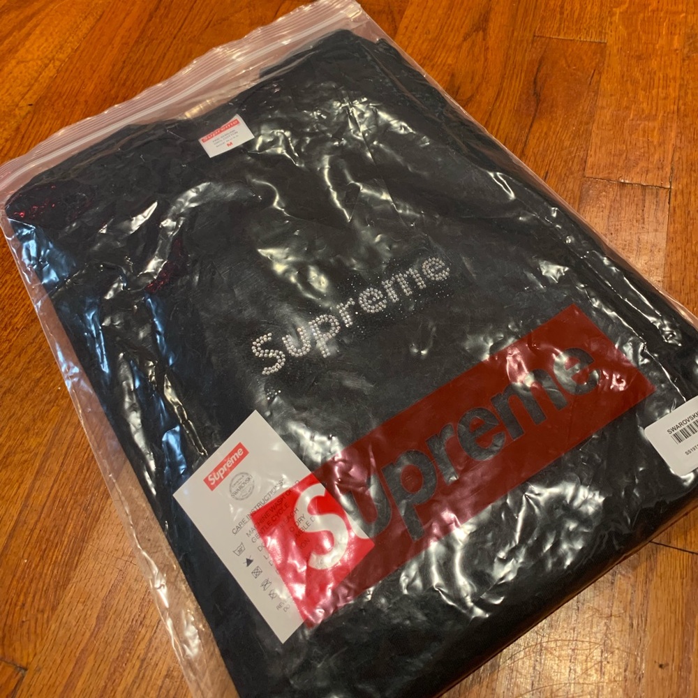 Supreme Box Logo Swarovski